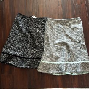 2 Gap skirts